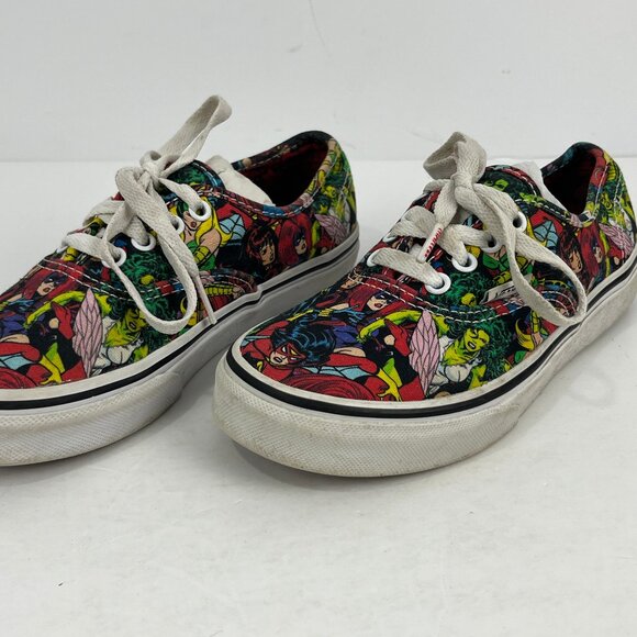 Vans Kids Loafers Size 2 Multicolor Marvel Lace Up Round Toe Flat Heel - Picture 1 of 6